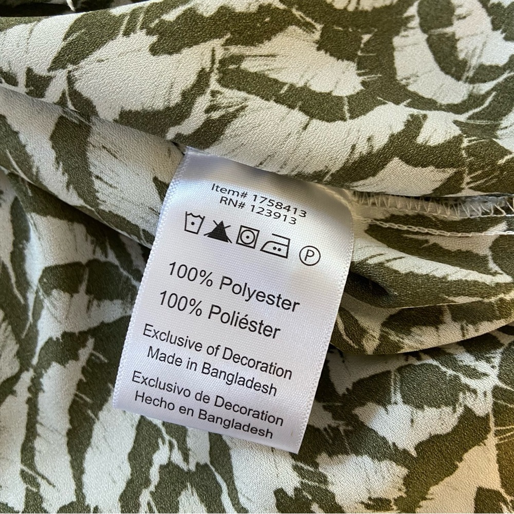 JACHS Girlfriend Olive Green White Abstract Button Down Top Blouse Shirt Medium - Picture 12 of 12